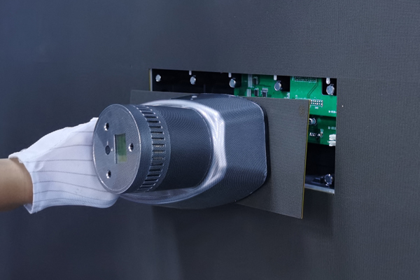 4 Fine pitch LED screen XG series with Front Maintenance.jpg